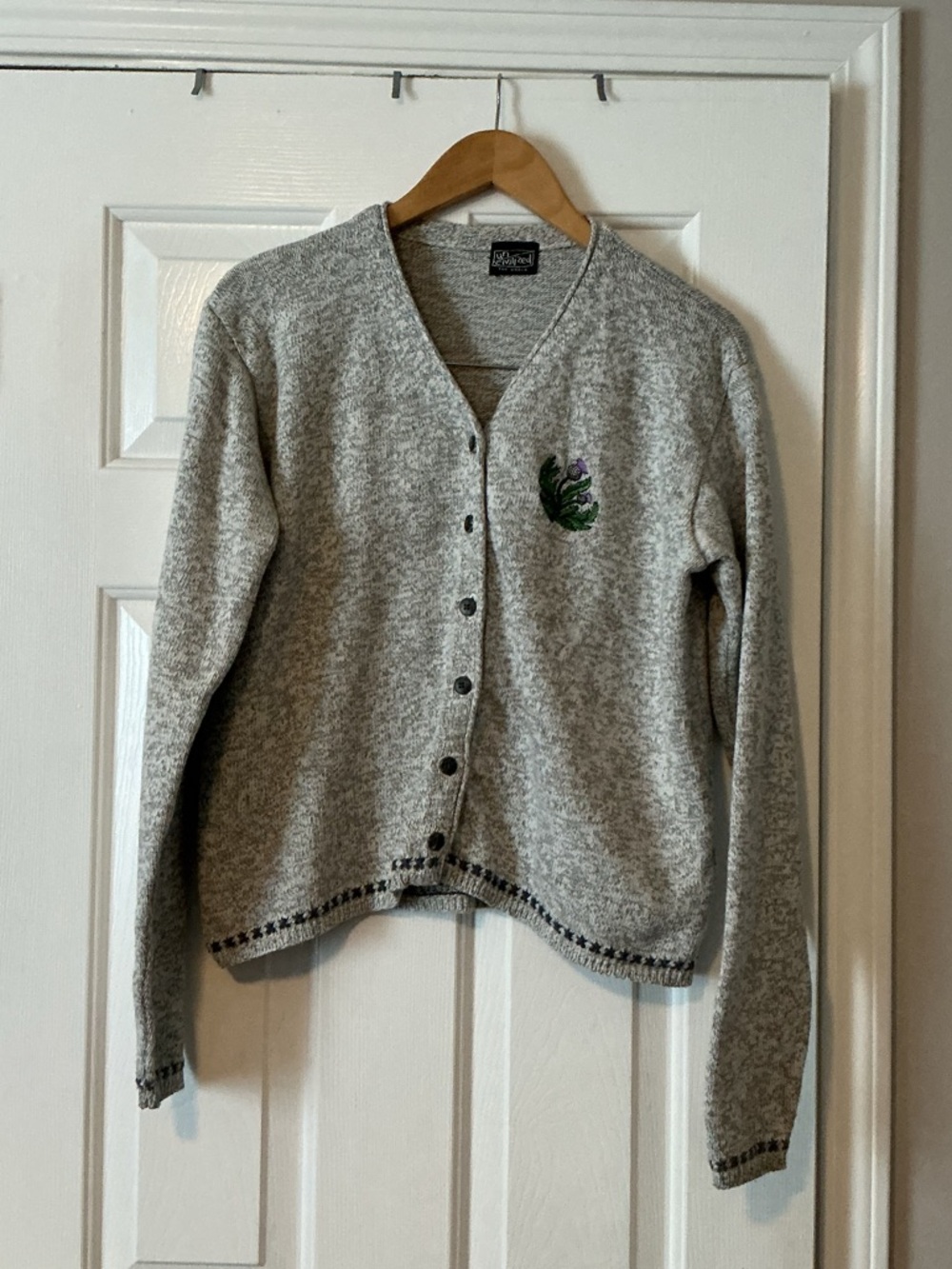 Uncivilized the World 100% Cotton Heathered Gray Embroidered Cardigan M